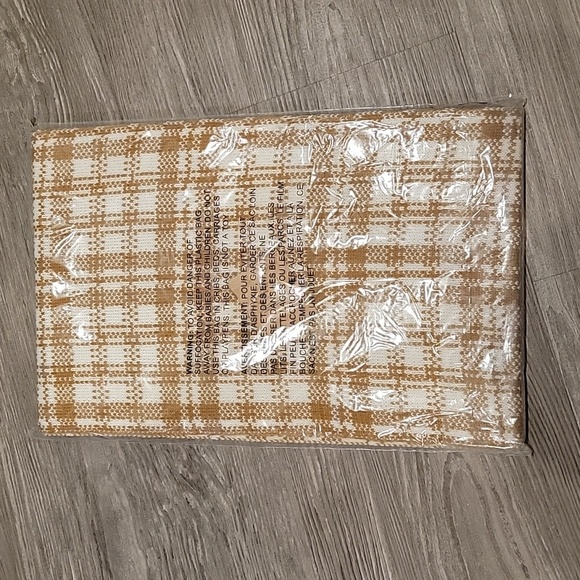 NWT Timberland Buffalo Plaid Scarf, One Size - Picture 9 of 9